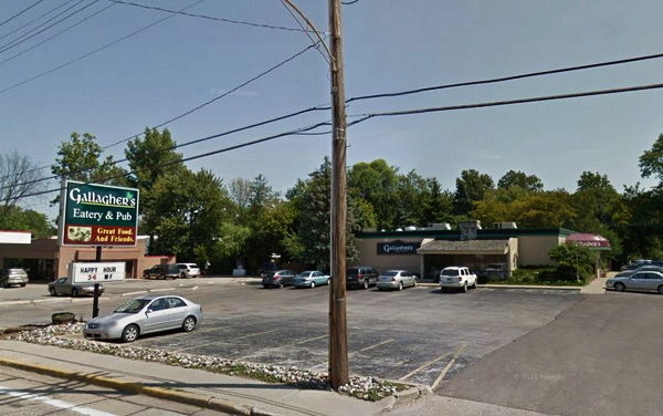 A&W Restaurant - Pentwater - 715 S Kalamazoo St (newer photo)